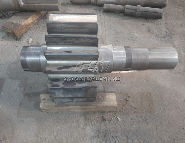 Вал-шестерня z=20 m=22 9473.03