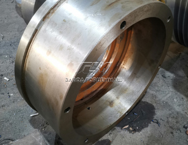 Стакан левый 1049002100