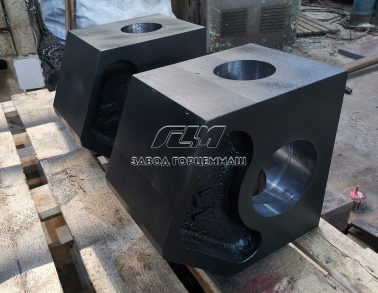 Клин регулировочный 1048903009