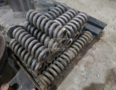 Пружина 1056101004