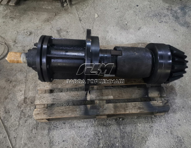Вал приводной 1-112900