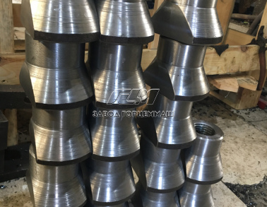 Гайка футеровочная М48 СМД-118