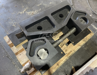 Механизм регулирования щели 1049106000