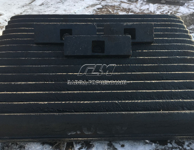 Плита дробящая подвижная 484501101600