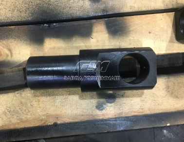 Стойка 1051002012-10