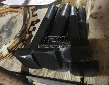 Болт М30х180 1029702001