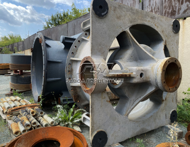 Станина дробилки КСД-1200