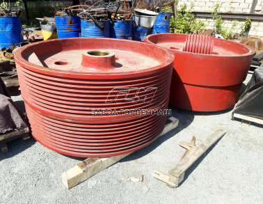 Маховик 1060902009